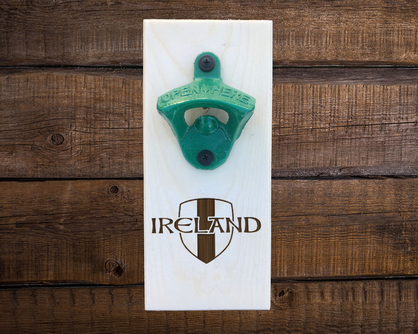 Ireland Crest Wall Hanging Bottle Opener/ Irish Australians/ Irish Beer Drinker Gift/ St. Patrick's Day Gift